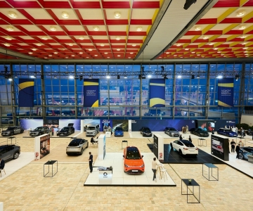 Automotive e-Motion Summit by Febiac 2024 | Skyhall Brussels Airport | The Red Line Agency