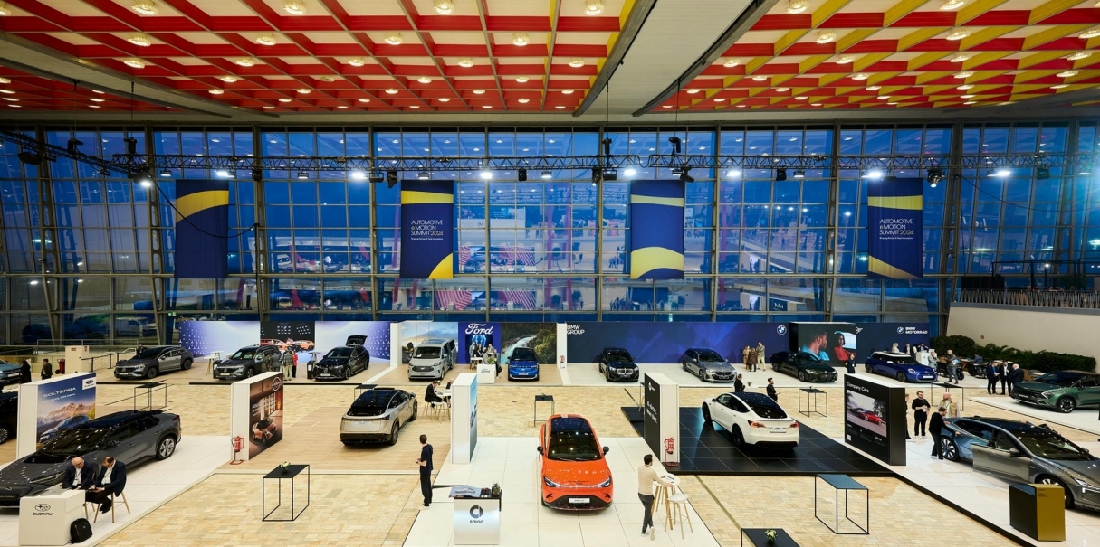 Automotive e-Motion Summit by Febiac 2024 | Skyhall Brussels Airport | The Red Line Agency